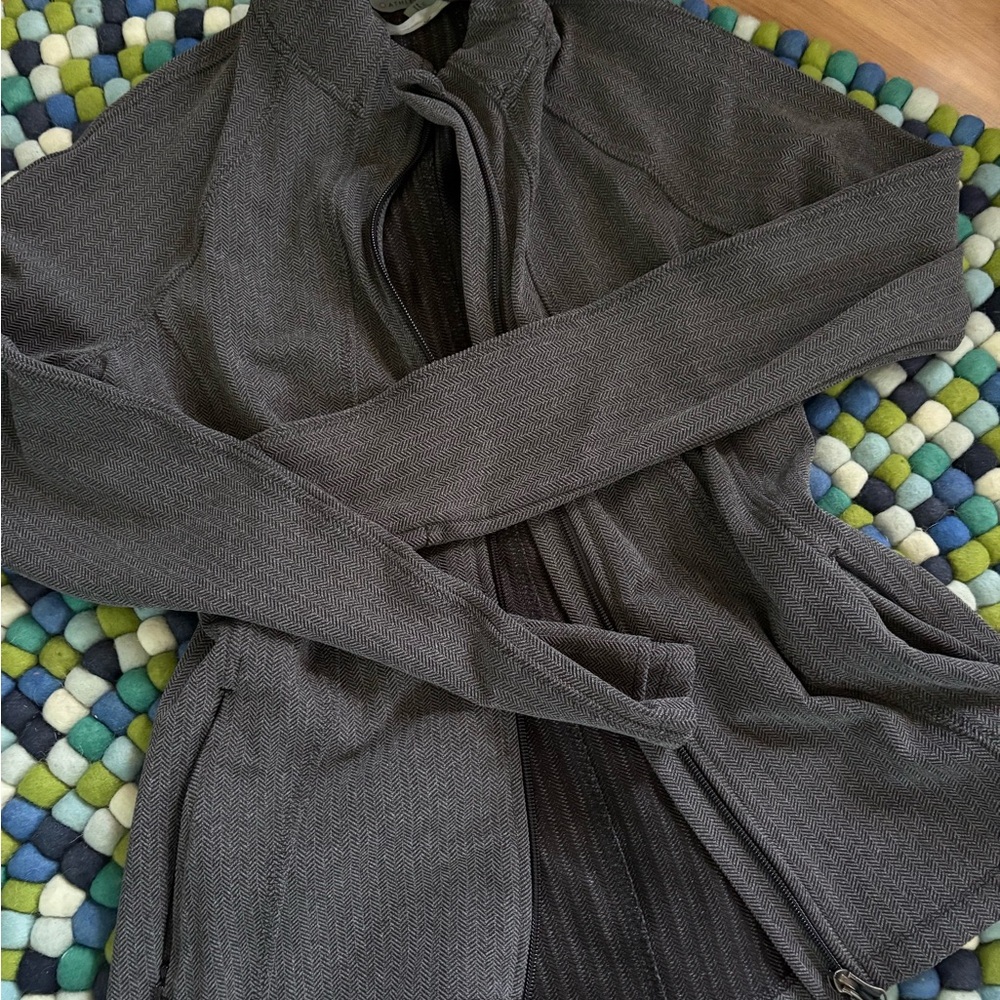 Athleta zip up jacket